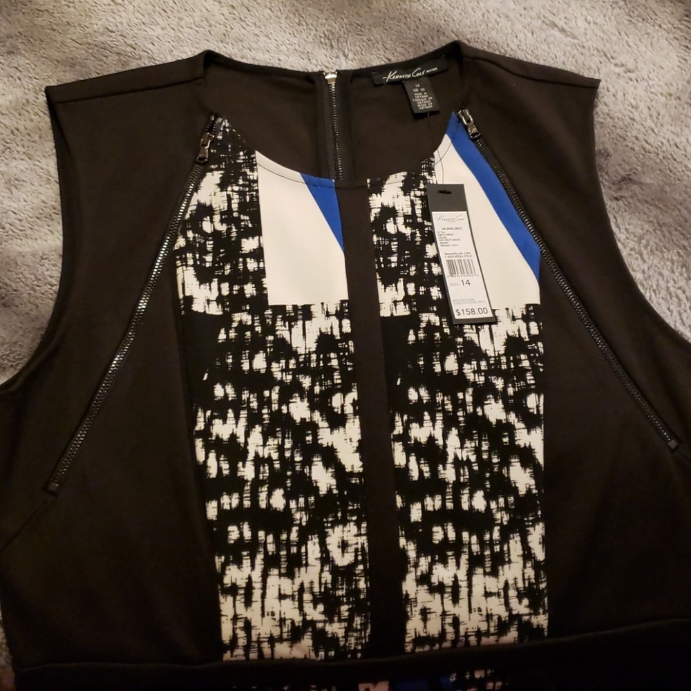 Dress - Picture 4 of 8